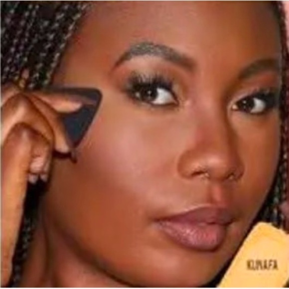 Huda Beauty Easy Bake and Snatch Setting Powder Kunafa NIB - Picture 2 of 6